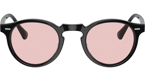 Gregory Peck Sun OV5217S Black