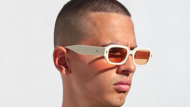 DEAR FRIDAY Eggshell