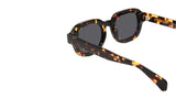 8052015733215_2.jpg