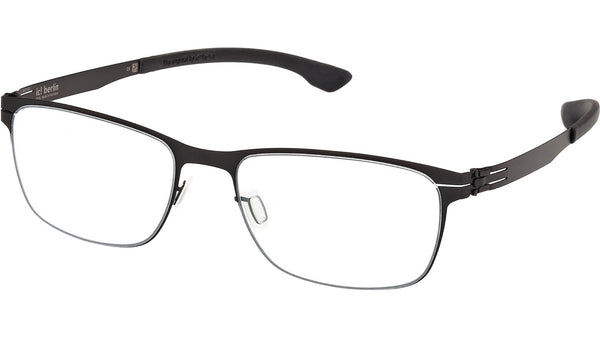 Dennis N. IC5005 002